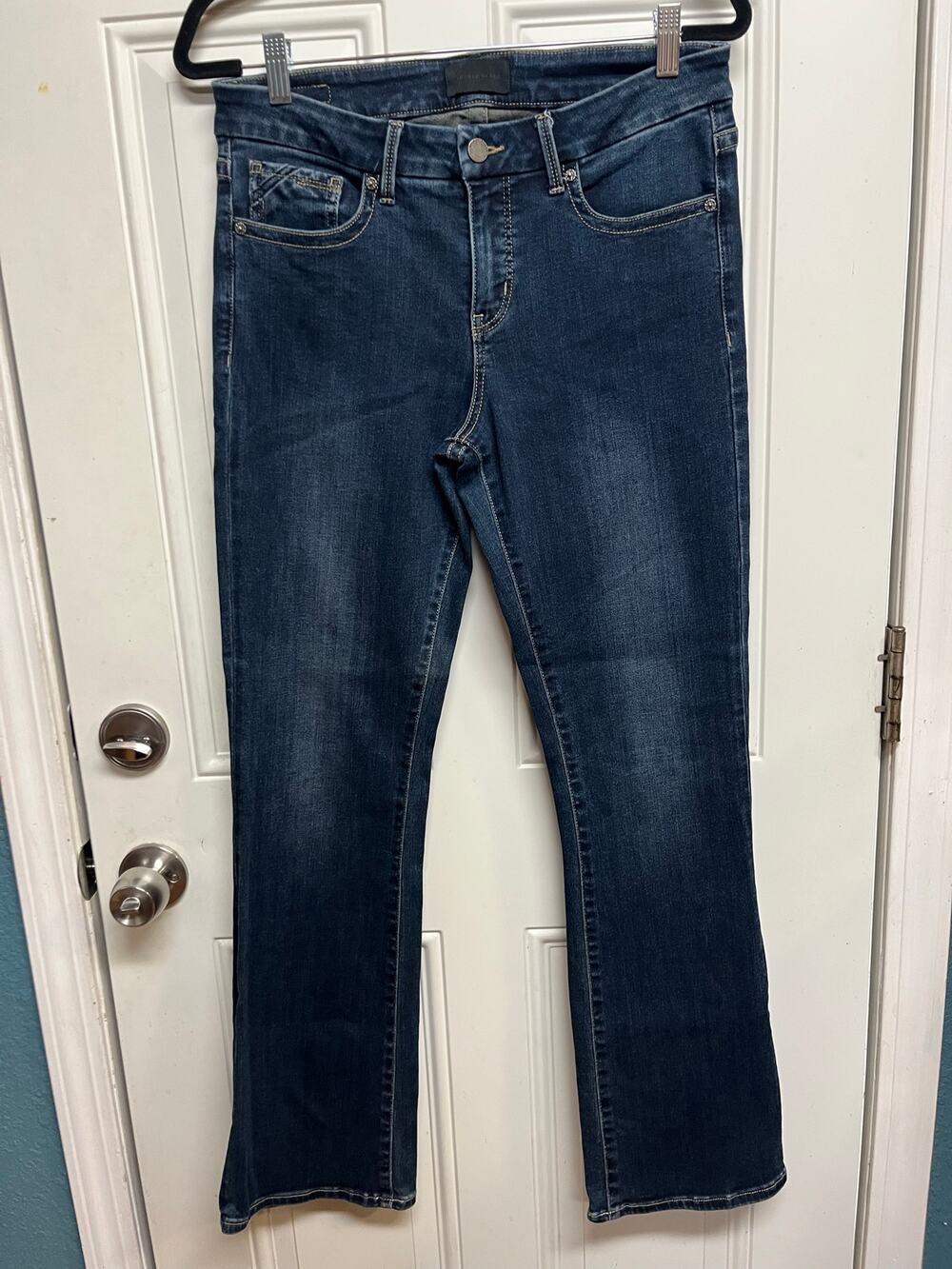 Buckle black women’s boot cut jeans size 29 x 32 fit number 76